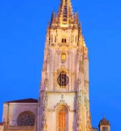 El Paraguas Del Antiguo Parking Privado Gratuito-tres Independientes Apartamento Oviedo